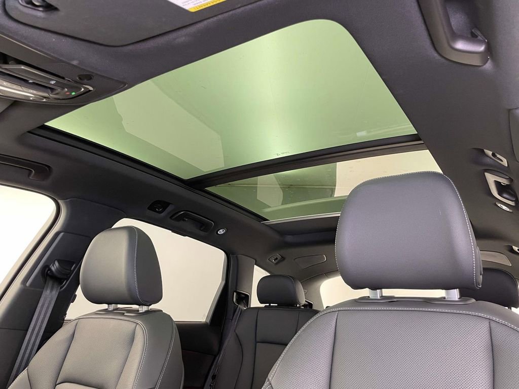 Used 2025 Audi Q7 3.0T Premium Plus image 18