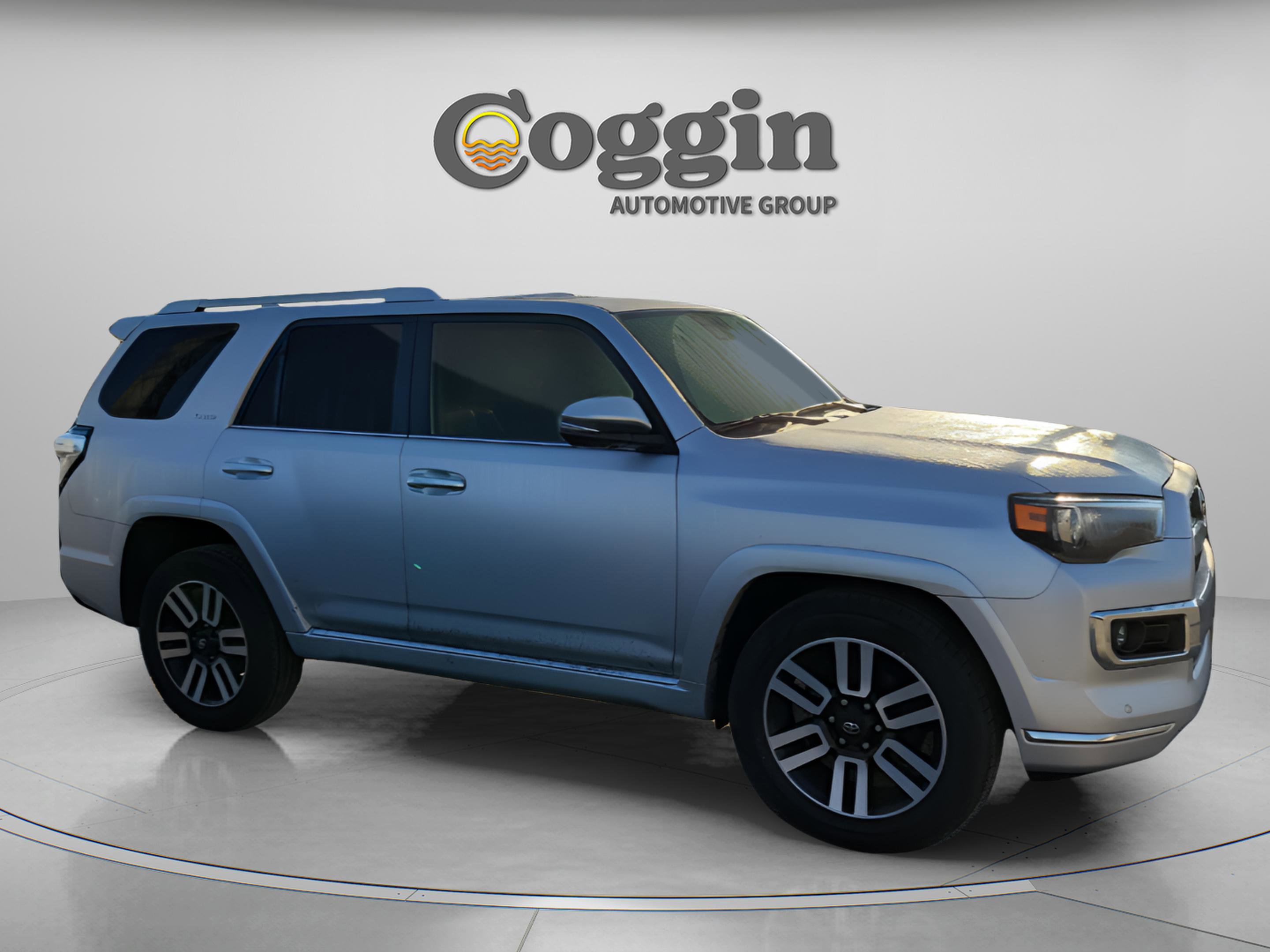Used 2023 Toyota 4Runner Limited RWD image 6