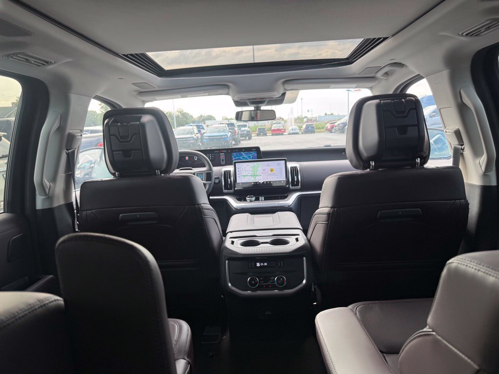 New 2026 Ford Expedition Platinum w/ Platinum Ultimate Package AWD/4WD image 70