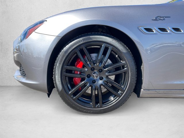 Used 2022 Maserati Quattroporte GT RWD image 24