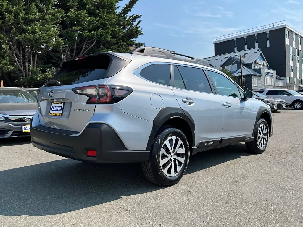Certified 2024 Subaru Outback Premium AWD/4WD image 9