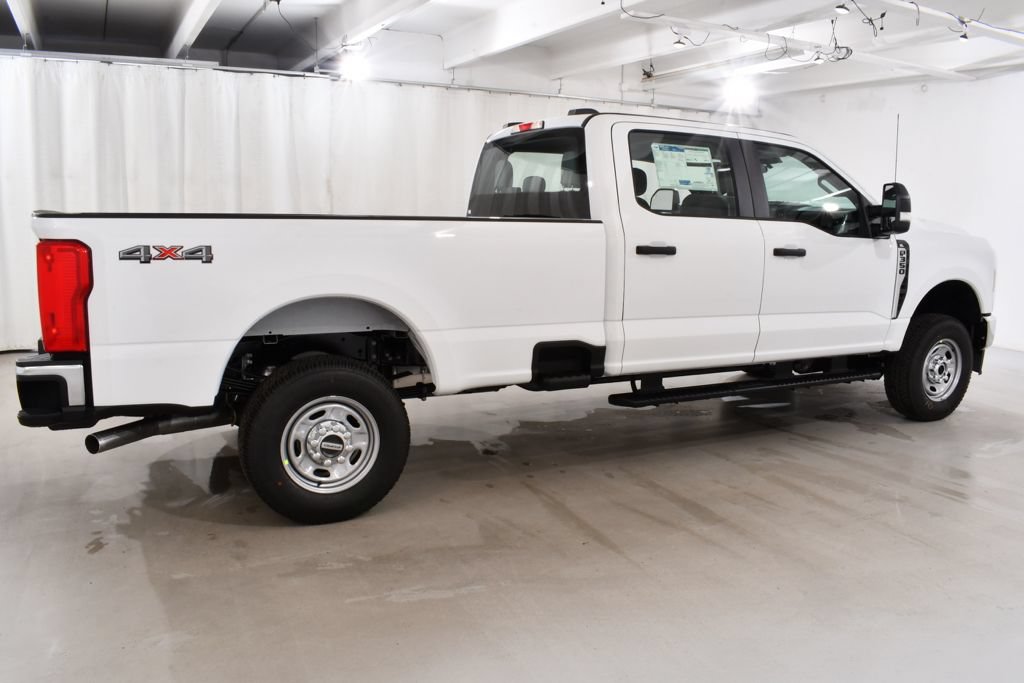 New 2026 Ford F350 XL w/ XL Driver Assist Package AWD/4WD image 11