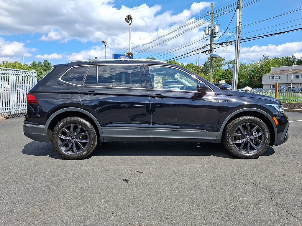 Used 2022 Volkswagen Tiguan SE AWD/4WD image 7