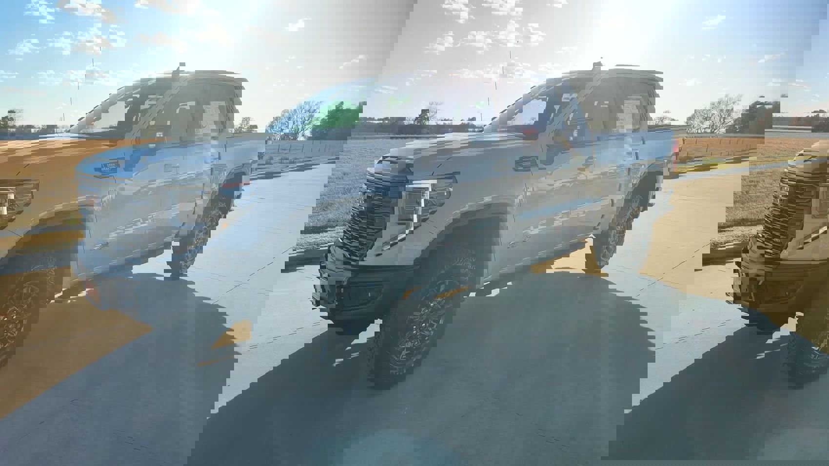 Used 2026 GMC Sierra 1500 AT4X image 4