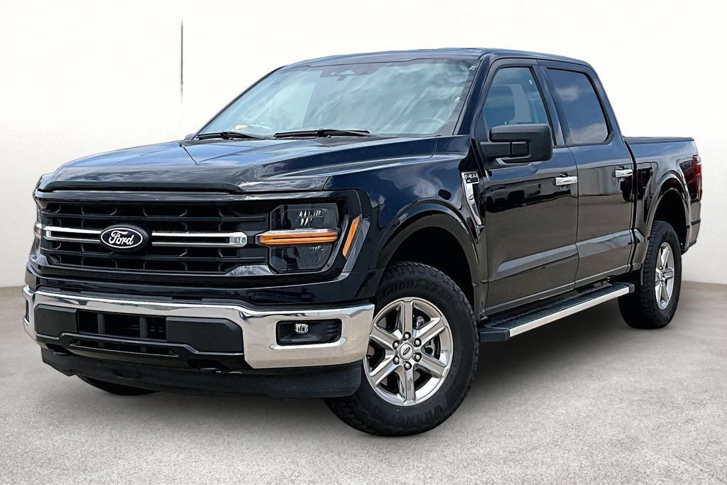 Used 2025 Ford F150 XLT w/ Equipment Group 301A Standard AWD/4WD image 12