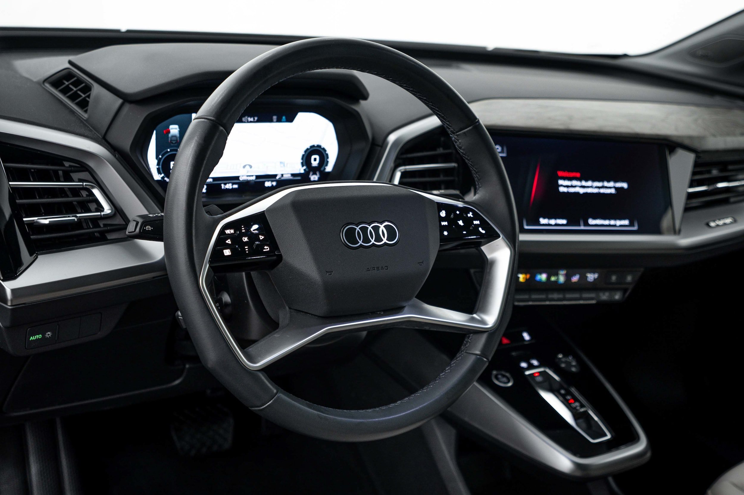 Certified 2023 Audi Q4 e-tron Premium Plus w/ Premium Plus AWD/4WD image 9