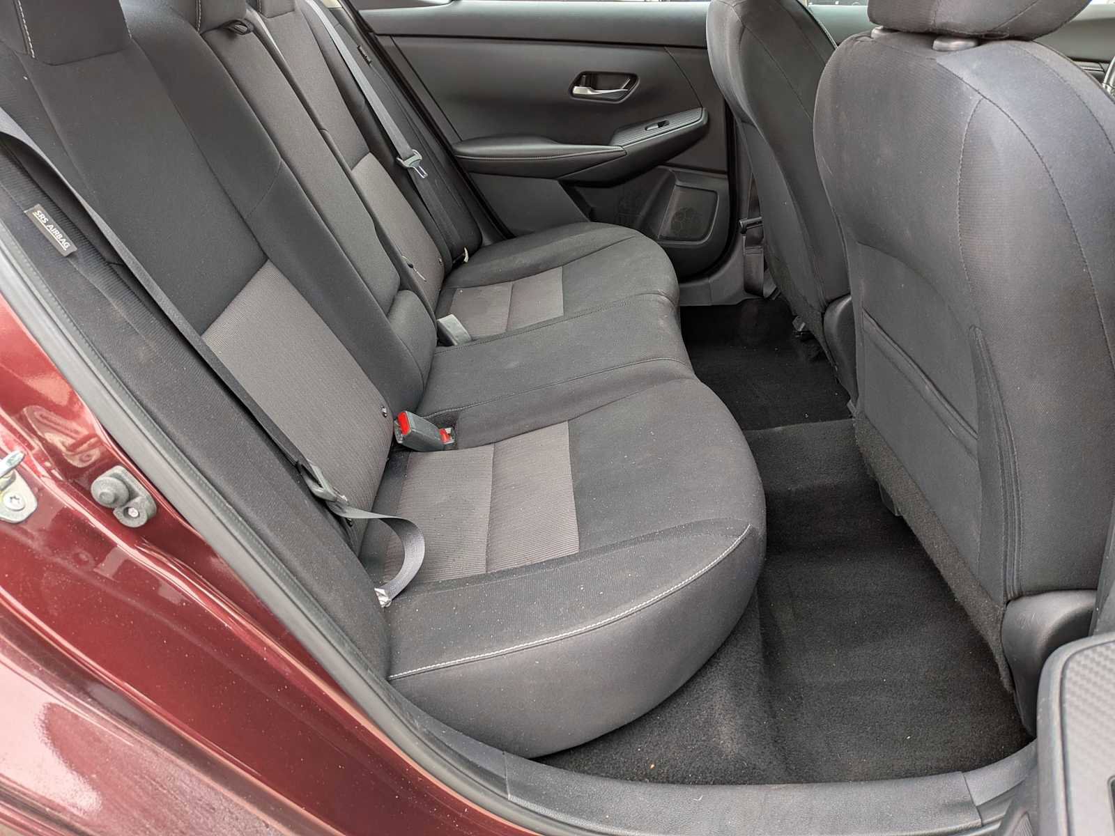 Used 2021 Nissan Sentra SV image 18