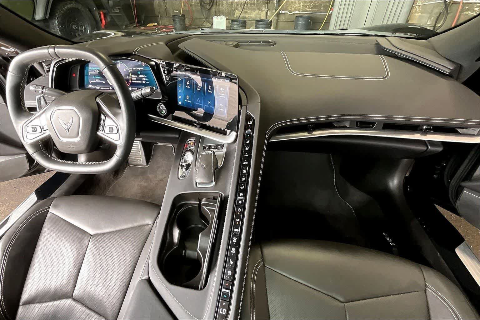 Used 2024 Chevrolet Corvette Stingray Preferred Conv w/ Battery Protection Package RWD image 10