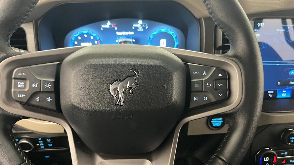 Used 2025 Ford Bronco Big Bend image 16