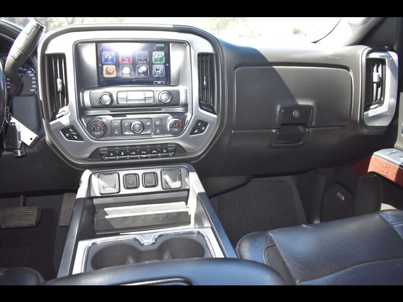 Used 2018 GMC Sierra 1500 SLT w/ Texas SLT Premium Package AWD/4WD image 29