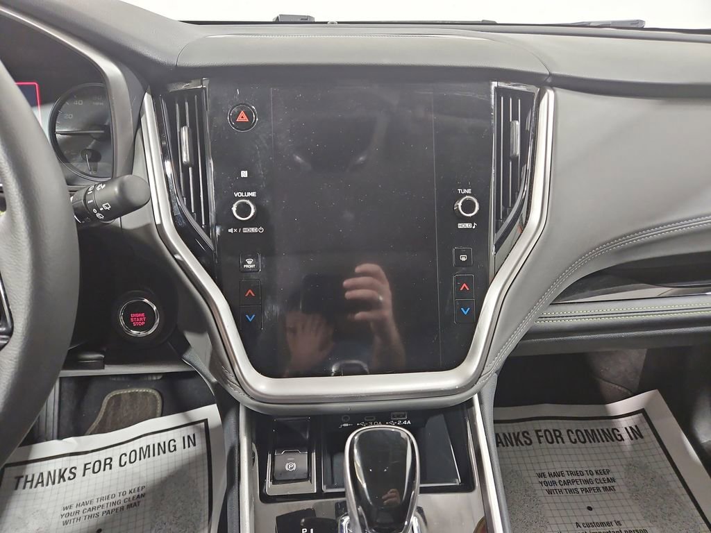Certified 2025 Subaru Outback Onyx Edition image 19