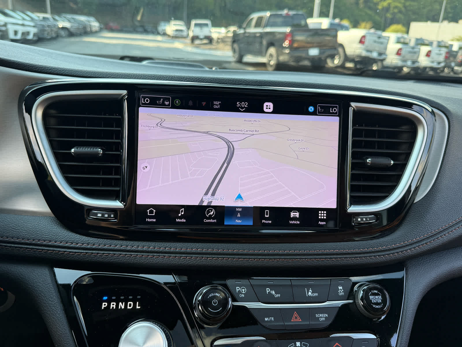 Used 2025 Chrysler Pacifica Pinnacle FWD image 20