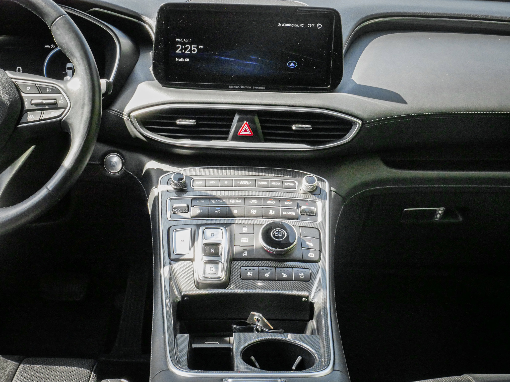 Used 2022 Hyundai Santa Fe Limited image 30