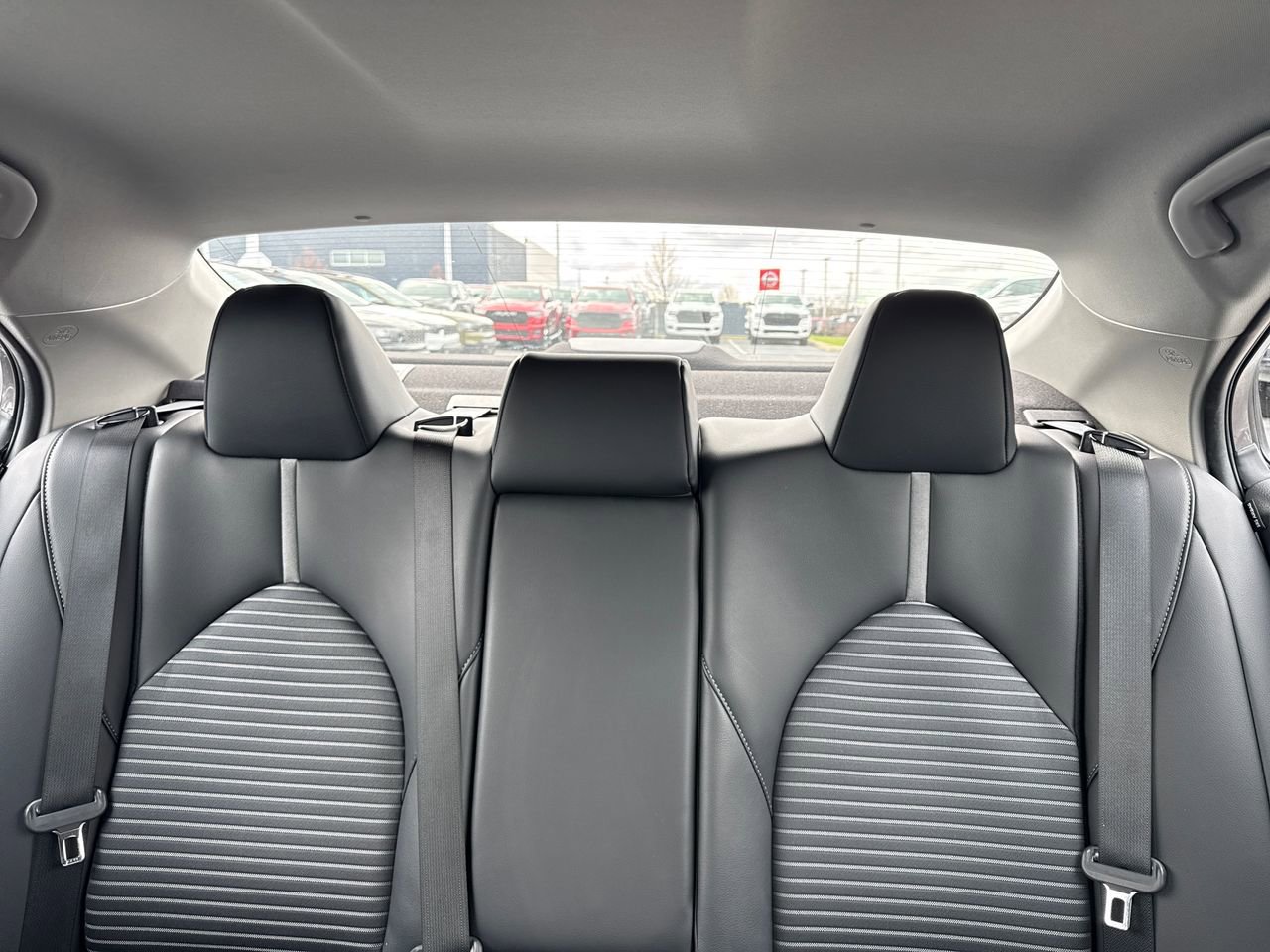 Used 2024 Toyota Camry SE image 24