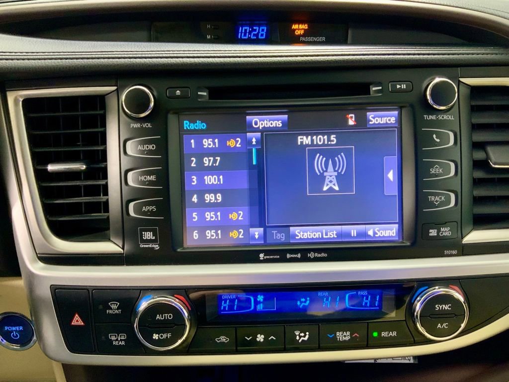 Used 2016 Toyota Highlander Limited Platinum image 21