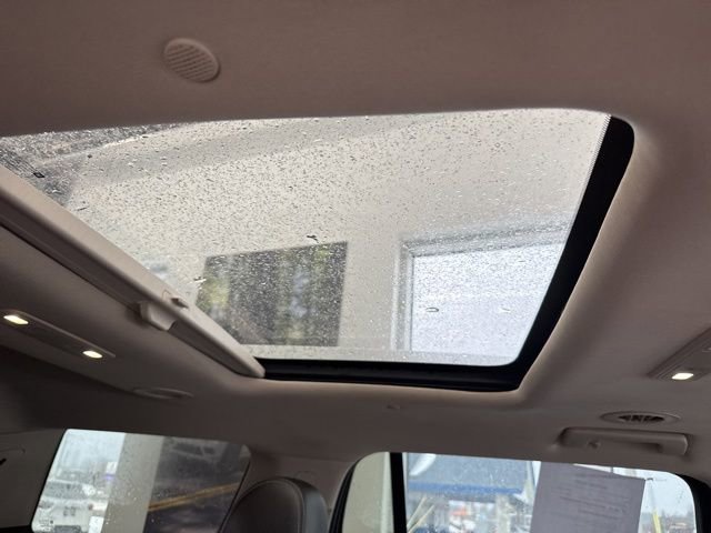 Used 2021 GMC Acadia Denali image 11