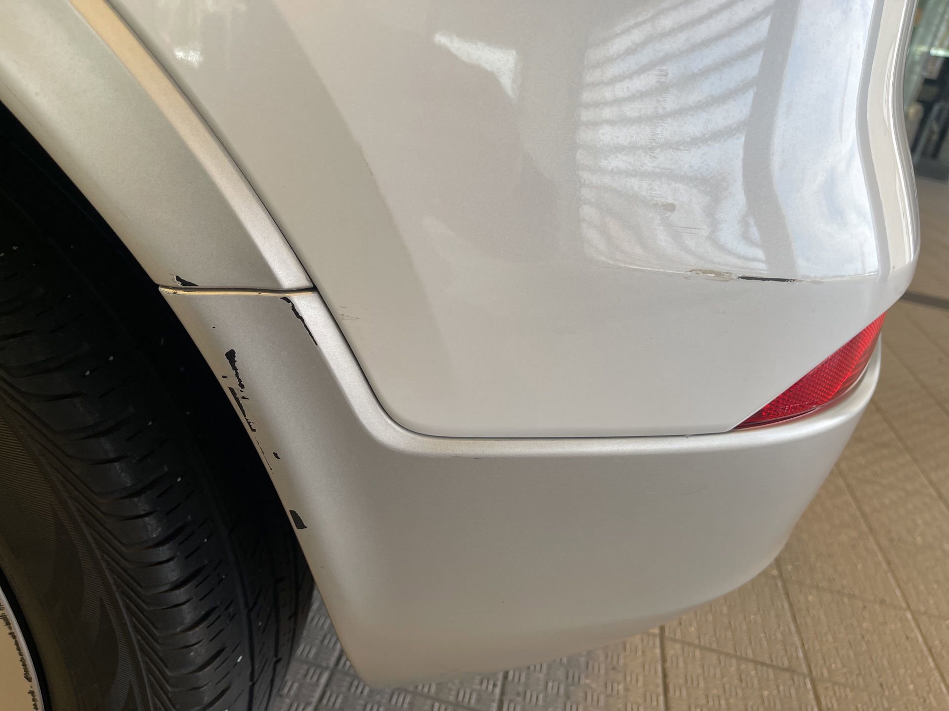 Used 2017 Buick Encore Essence image 18