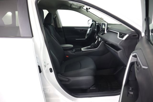 Used 2025 Toyota RAV4 LE image 49