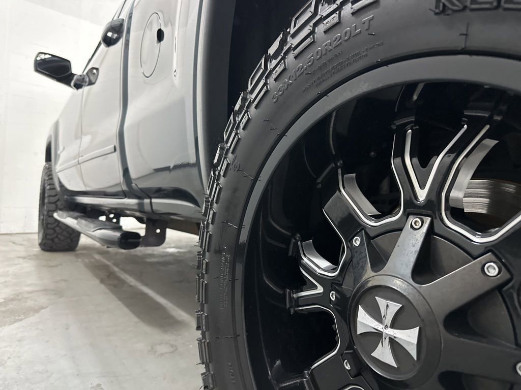 Used 2017 GMC Sierra 1500 SLE w/ SLE Value Package image 19