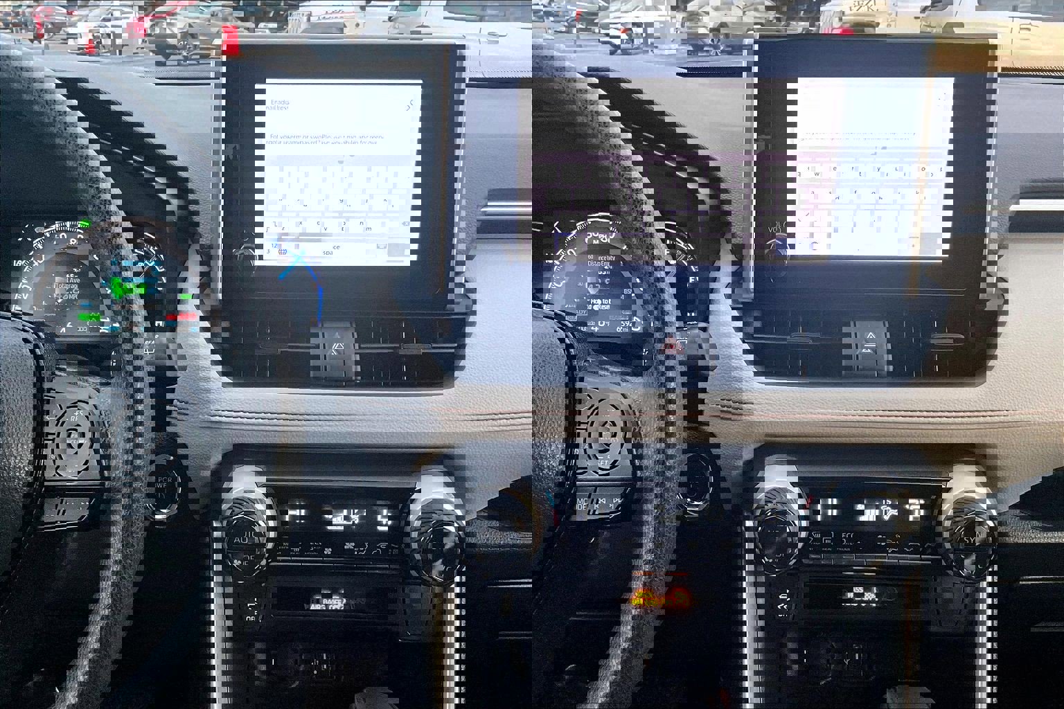 Used 2025 Toyota RAV4 XLE image 6