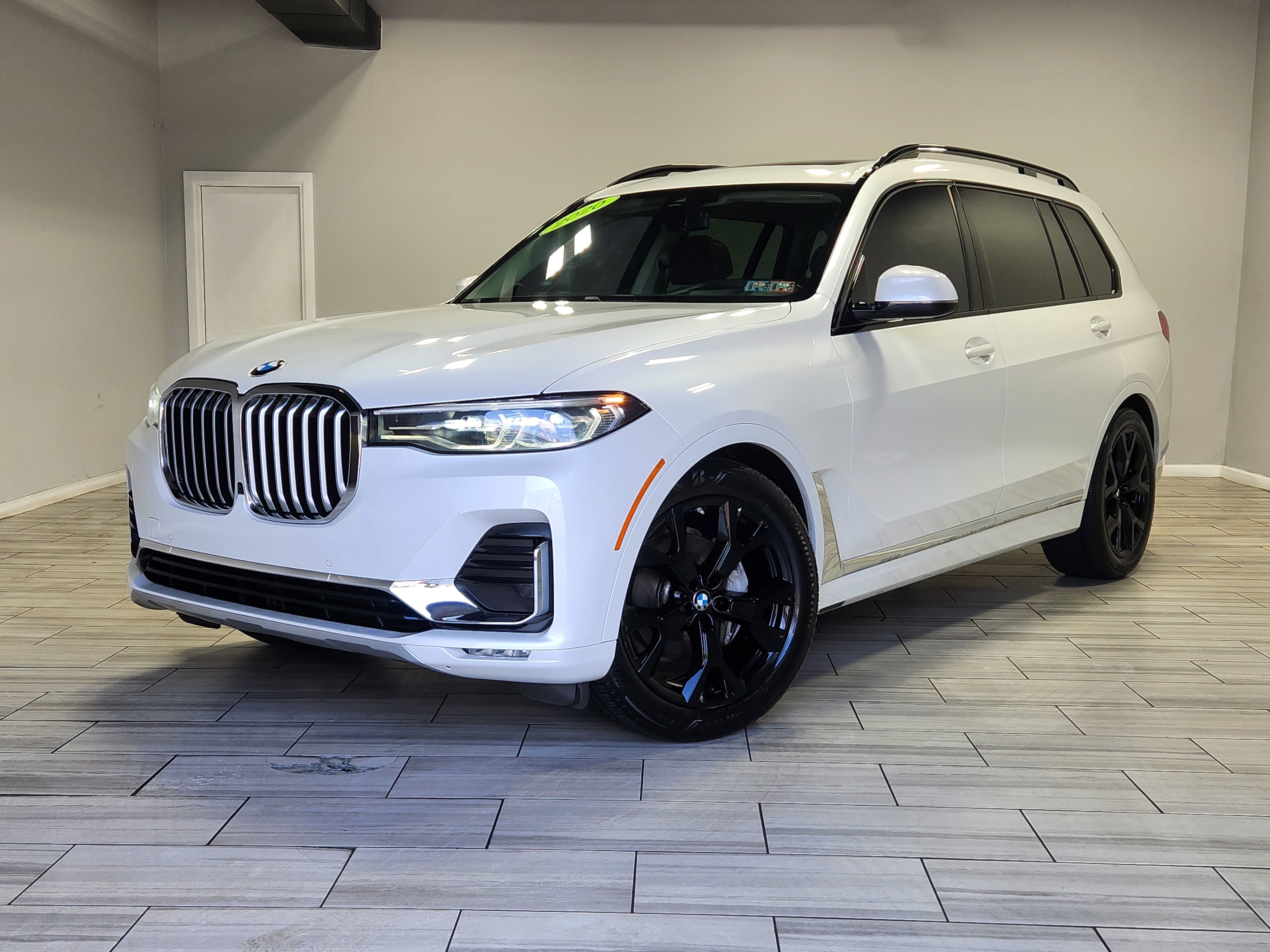 Used 2020 BMW X7 xDrive40i w/ Premium Package video 1