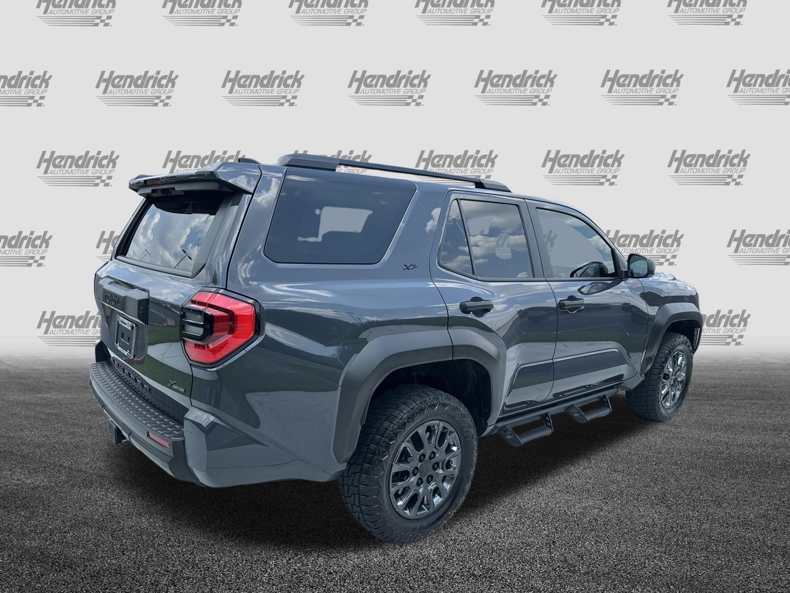 Certified 2025 Toyota 4Runner SR5 AWD/4WD image 10
