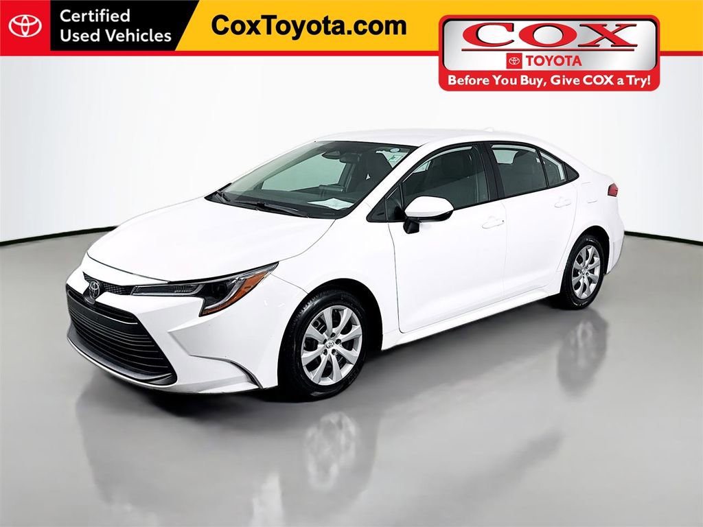 Used 2024 Toyota Corolla LE image 1