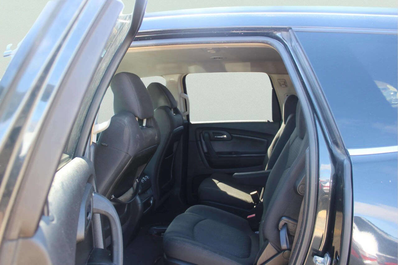 Used 2009 Chevrolet Traverse LT image 6