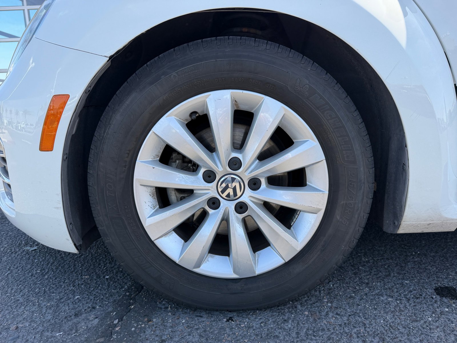 Used 2017 Volkswagen Beetle 1.8T S image 24