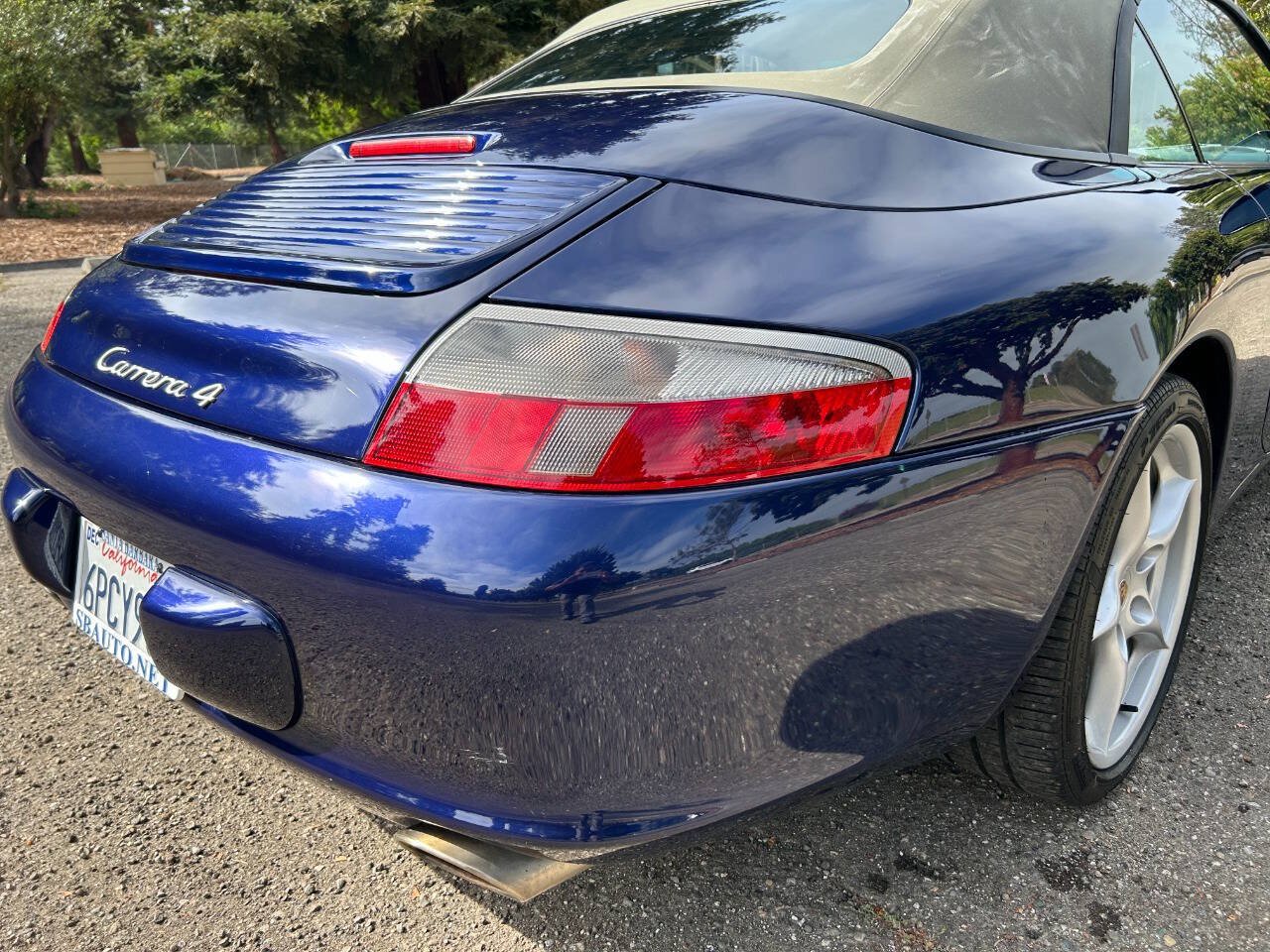Used 2003 Porsche 911 Carrera 4 AWD/4WD image 19