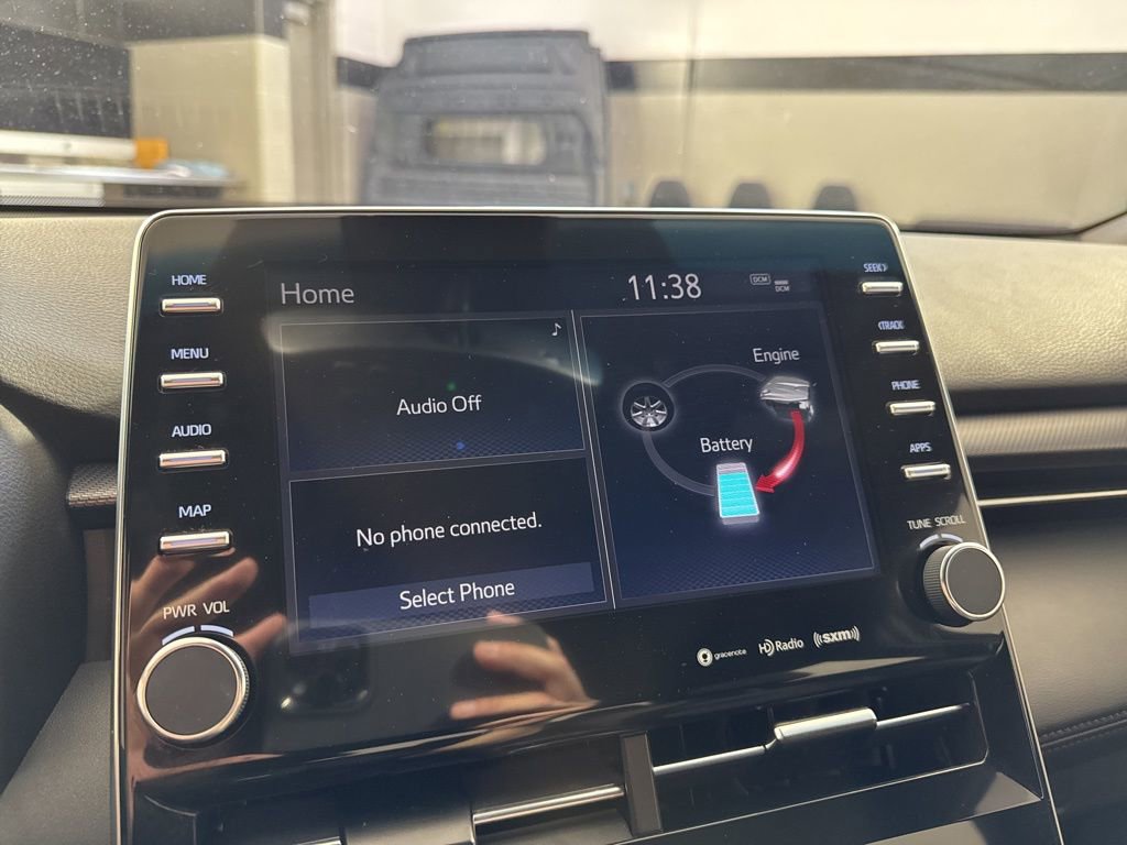 Used 2022 Toyota Avalon XSE FWD image 29