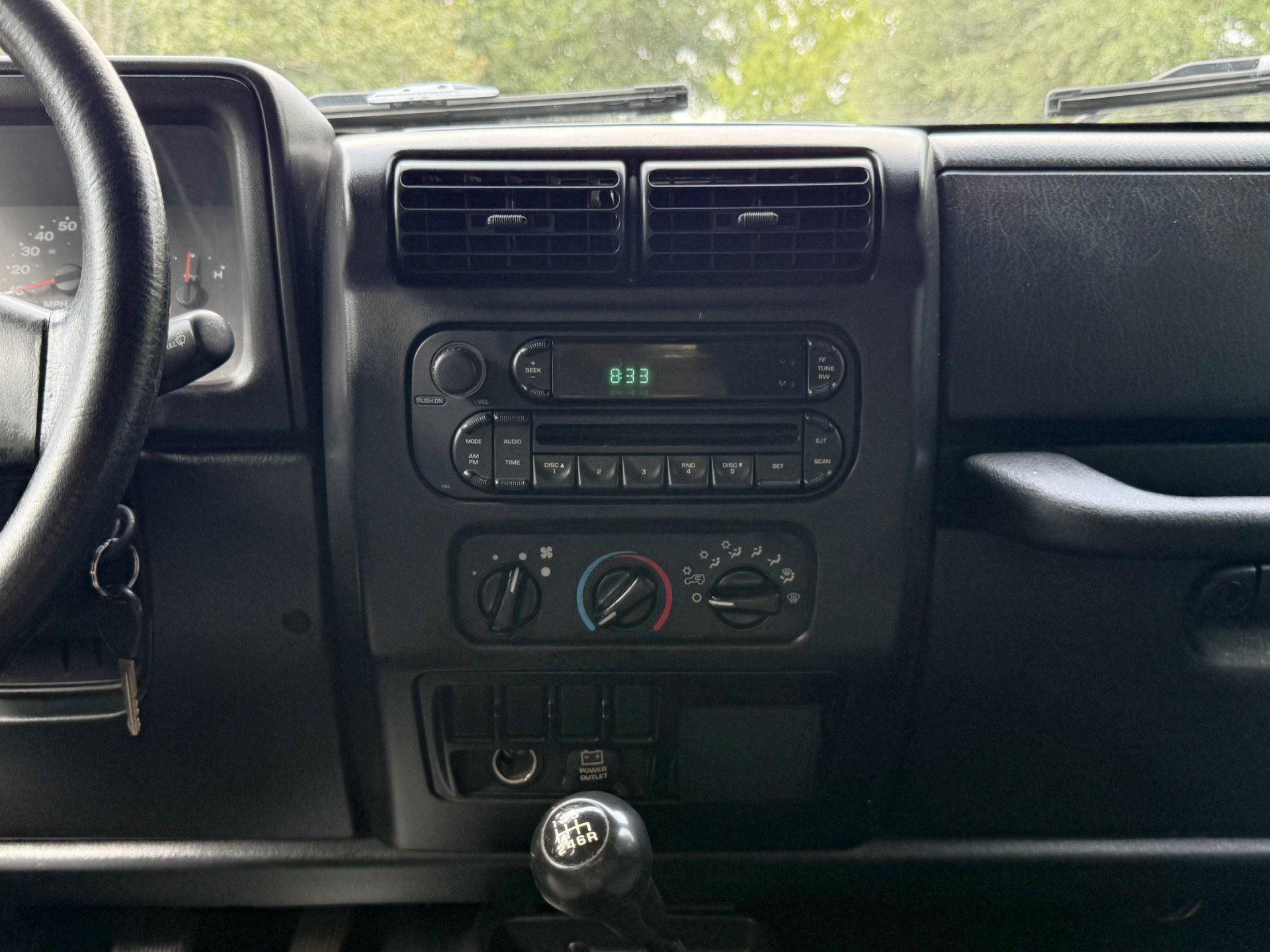 Used 2006 Jeep Wrangler X AWD/4WD image 28