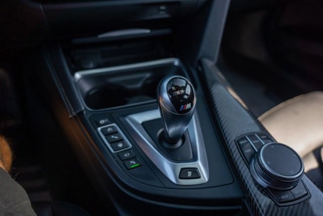 Used 2018 BMW M3 RWD image 26