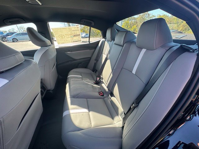 New 2026 Toyota Camry SE FWD image 13