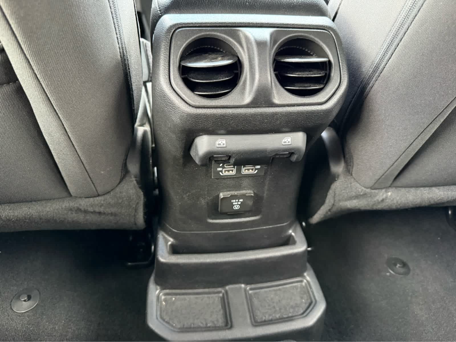 Used 2023 Jeep Wrangler Unlimited w/ Sun & Screen Package AWD/4WD image 29