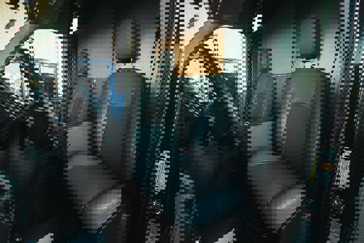 Used 2018 Ford Transit 250 148 Medium Roof image 14