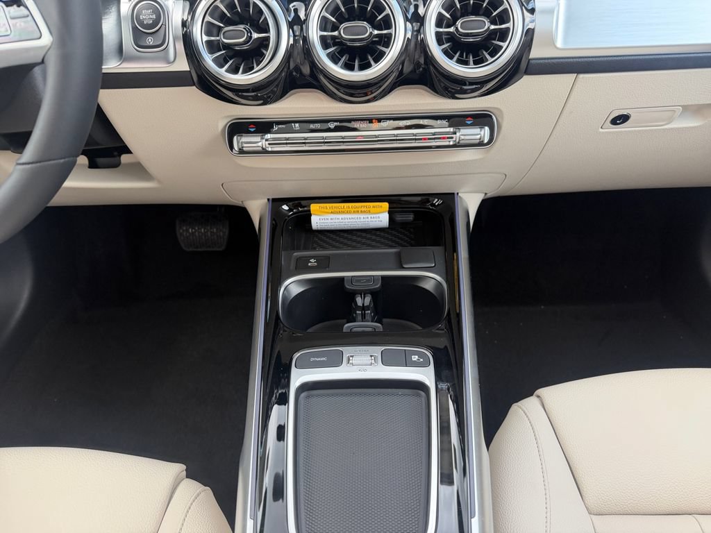 New 2026 Mercedes-Benz GLB 250 image 11