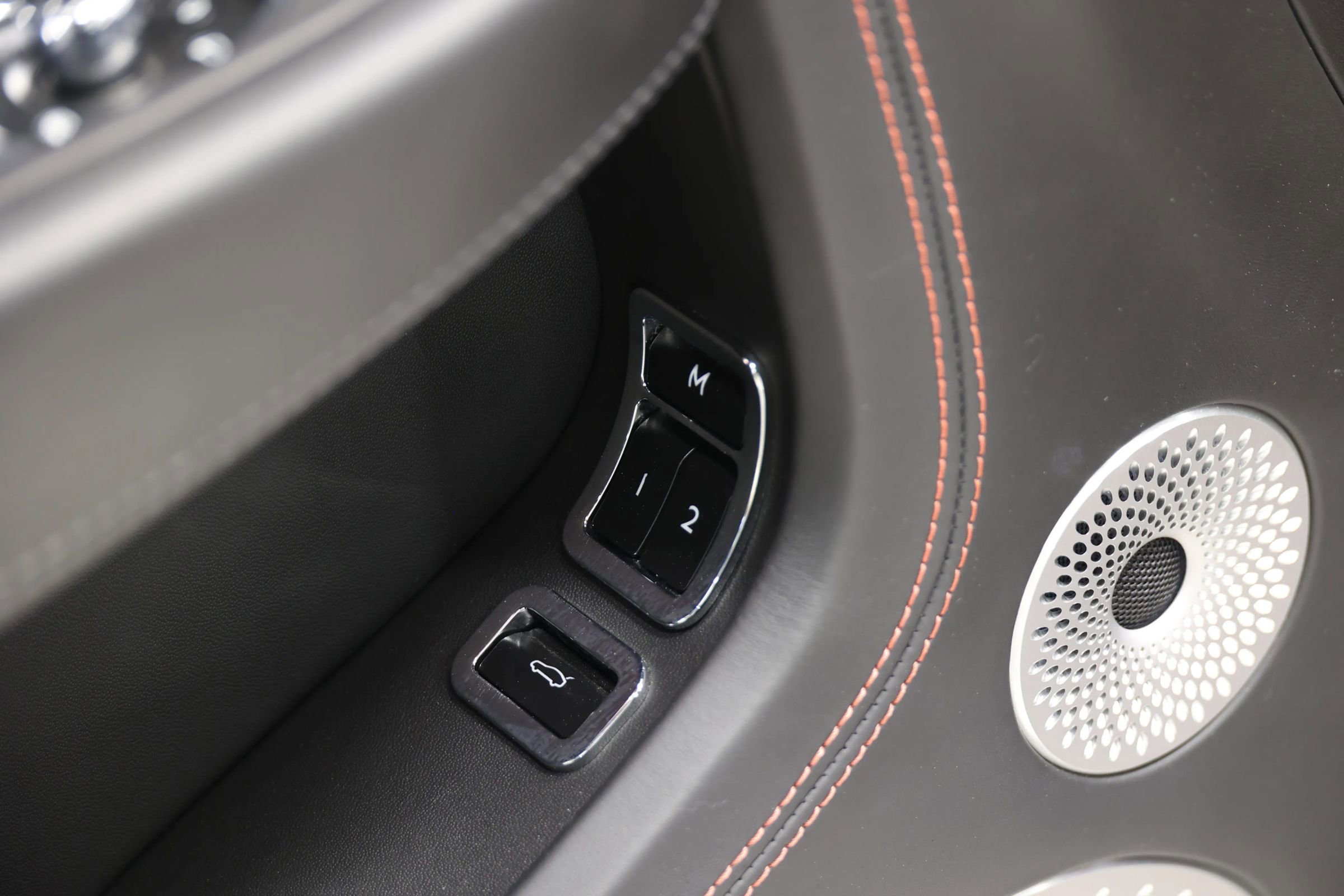 Used 2020 Bentley Continental GT V8 image 15