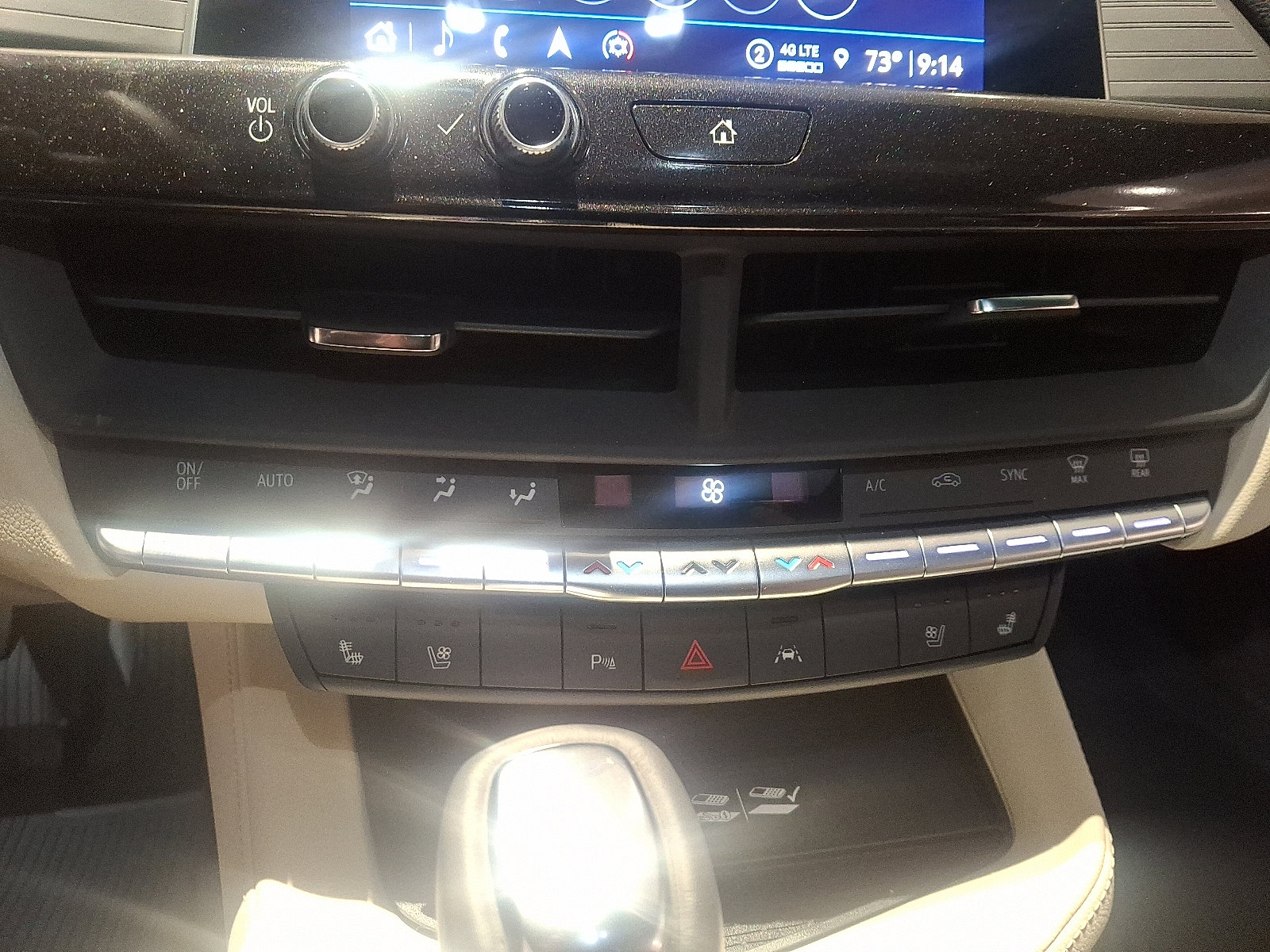 Used 2025 Cadillac CT4 Premium Luxury image 16
