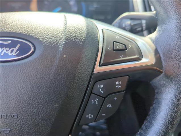 Used 2020 Ford Edge SEL w/ Convenience Package FWD image 13