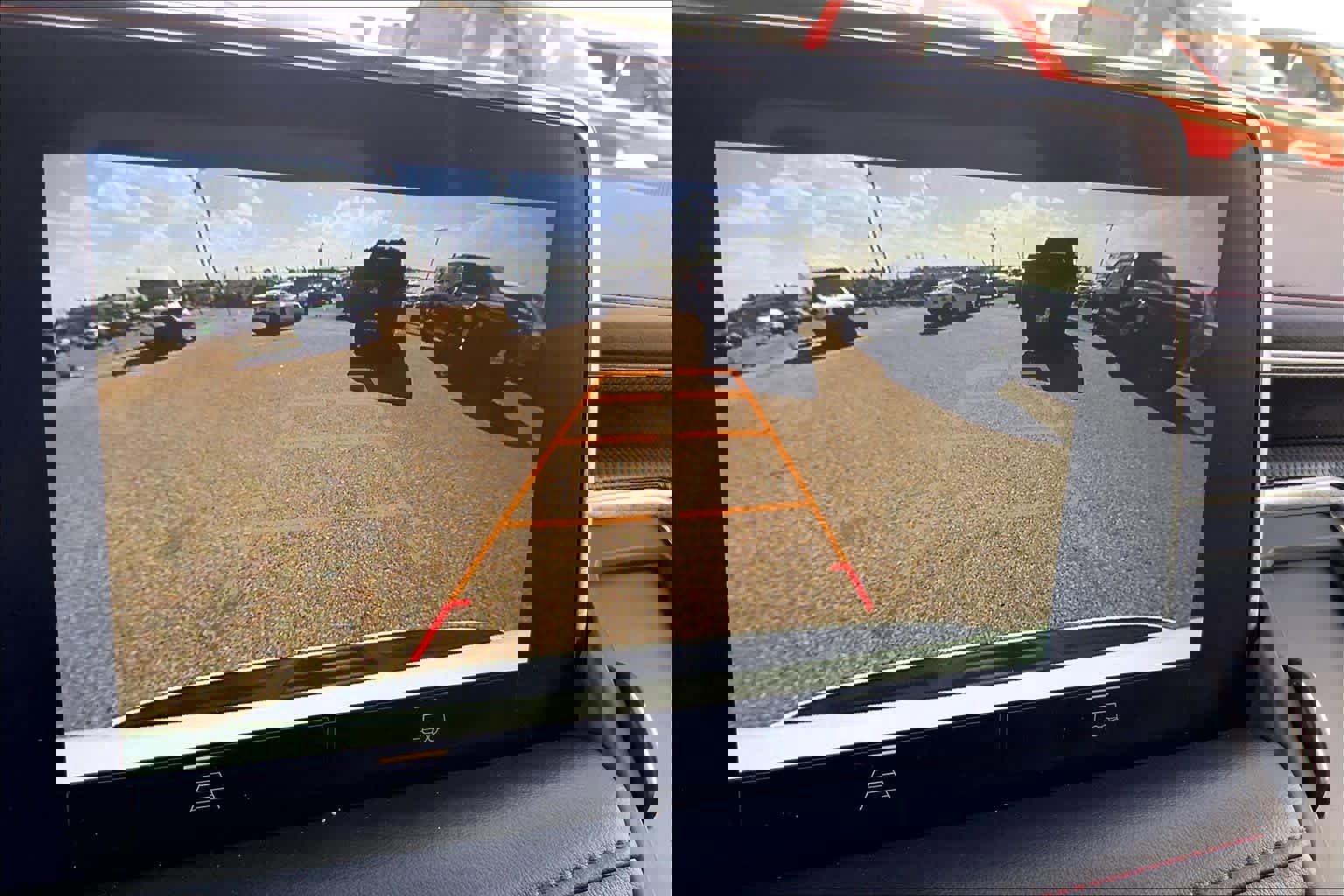 Used 2023 Chevrolet Suburban RST image 27