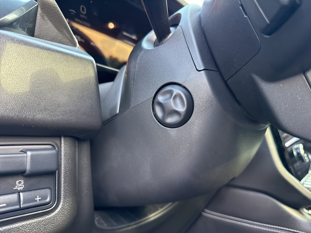 Used 2025 GMC Yukon AT4 Ultimate image 20