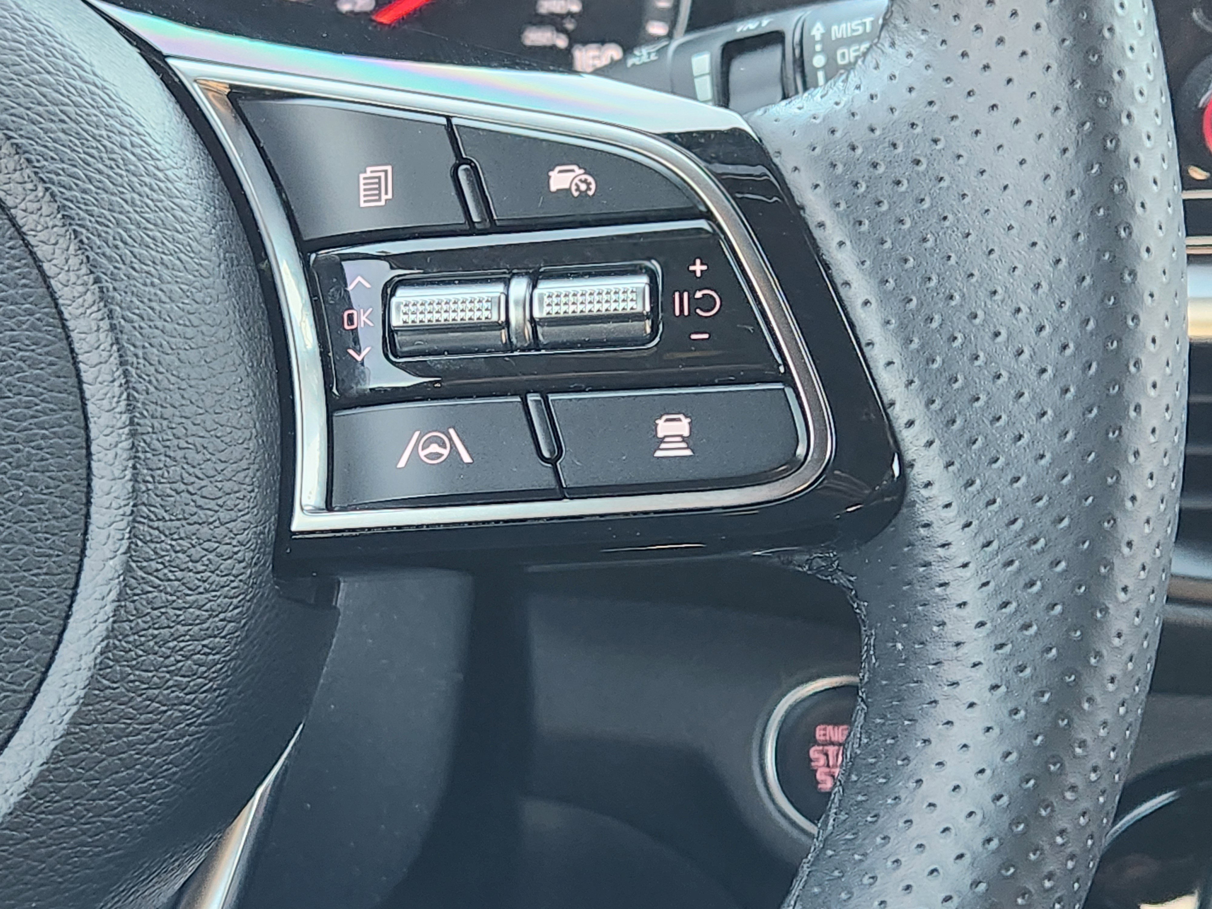 Used 2023 Kia Forte GT-Line w/ GT-Line Premium Package image 30