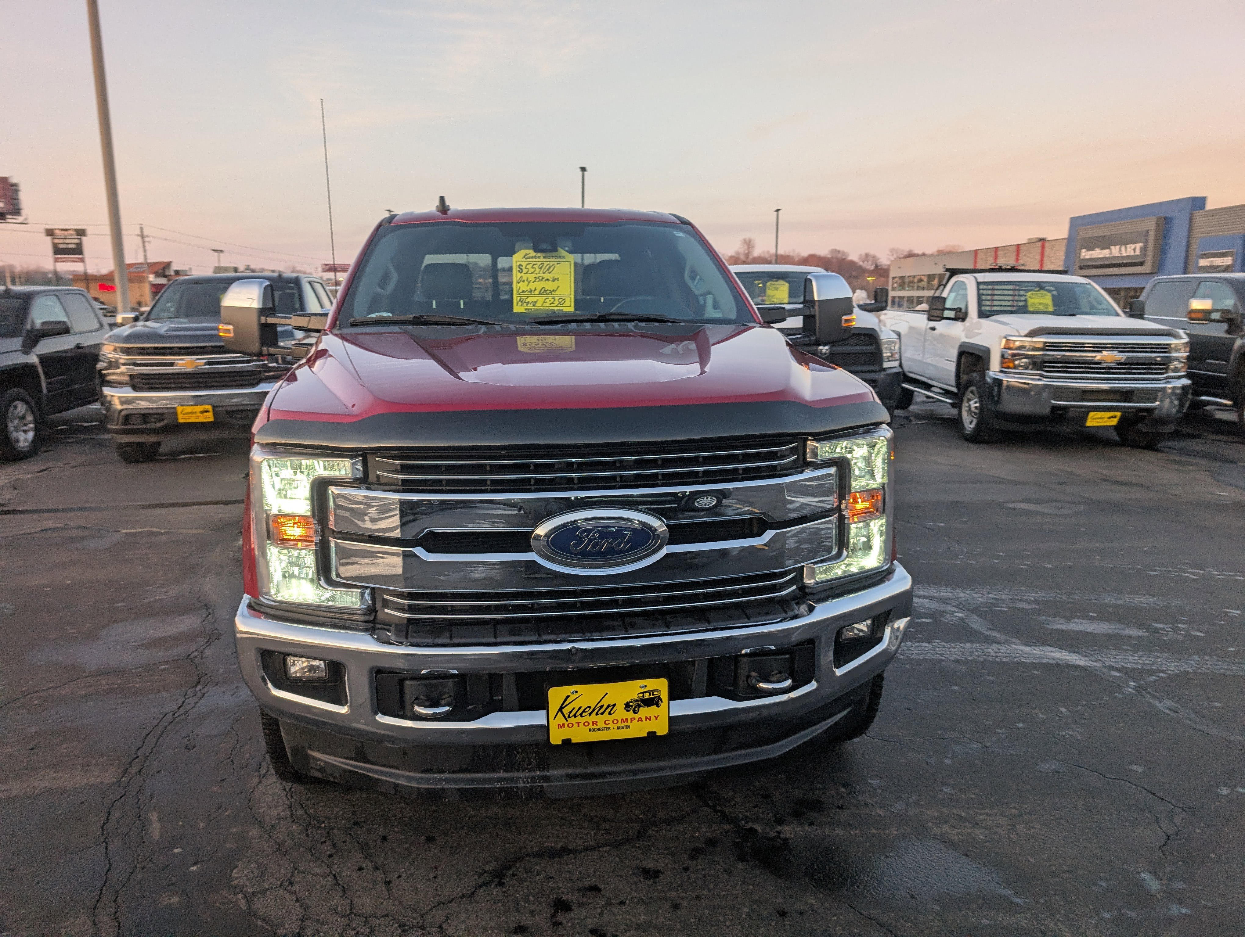 Used 2019 Ford F250 Lariat w/ Lariat Ultimate Package image 3