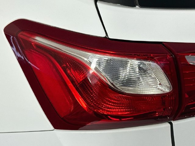 Used 2020 Chevrolet Equinox LT FWD image 33