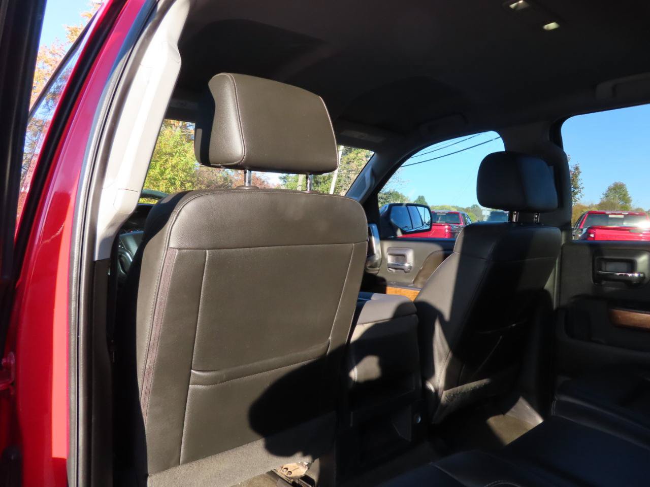 Used 2017 Chevrolet Silverado 2500 LTZ w/ Duramax Plus Package AWD/4WD image 41