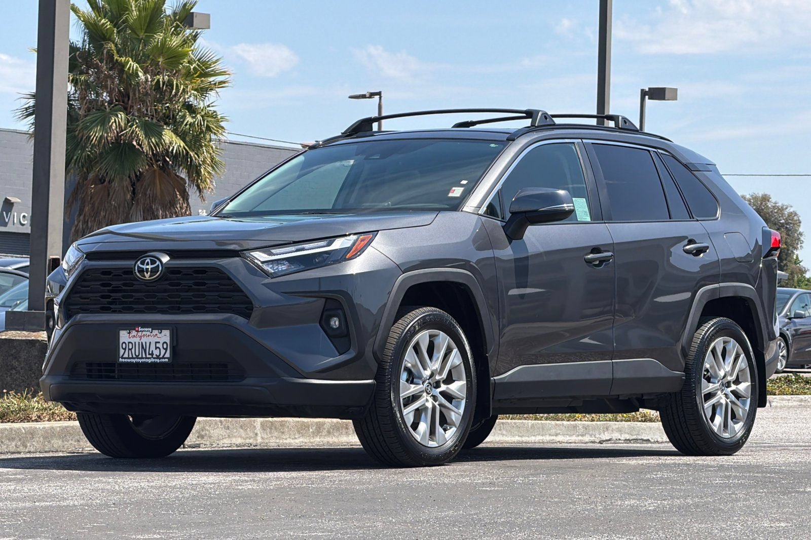 Used 2025 Toyota RAV4 XLE Premium w/ Weather Package AWD/4WD image 9