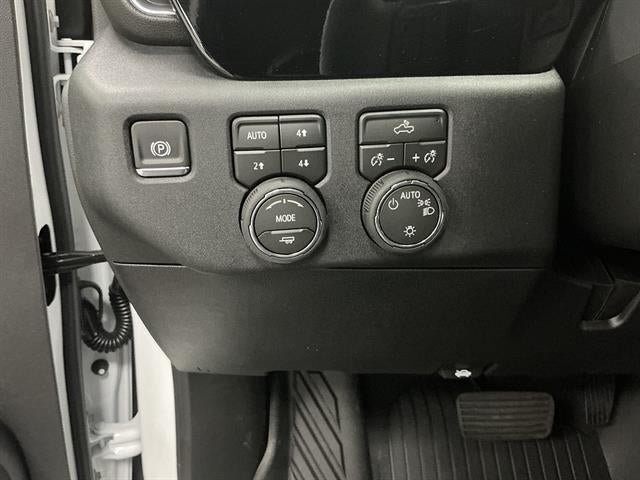 New 2026 Chevrolet Silverado 1500 LT w/ All Star Edition Plus AWD/4WD image 11