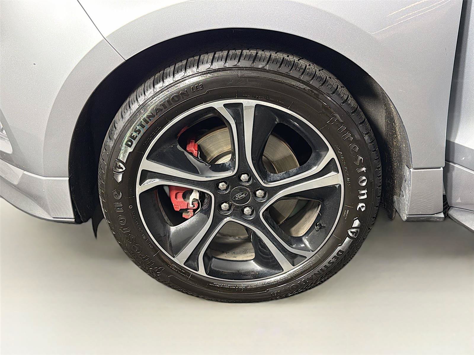 Used 2020 Ford Edge ST w/ Cold Weather Package AWD/4WD image 34