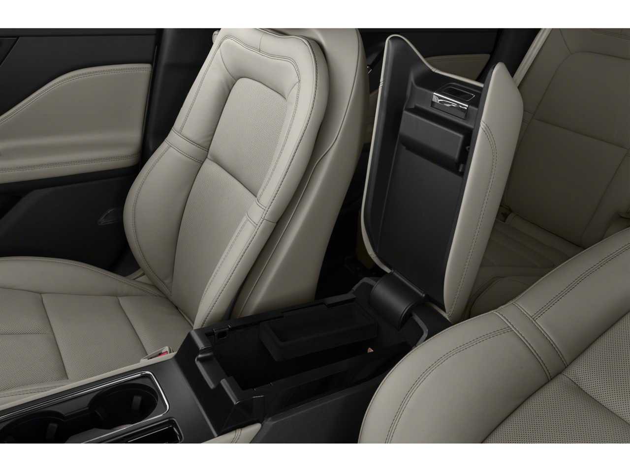 Used 2022 Lincoln Corsair AWD w/ Premium Package image 10